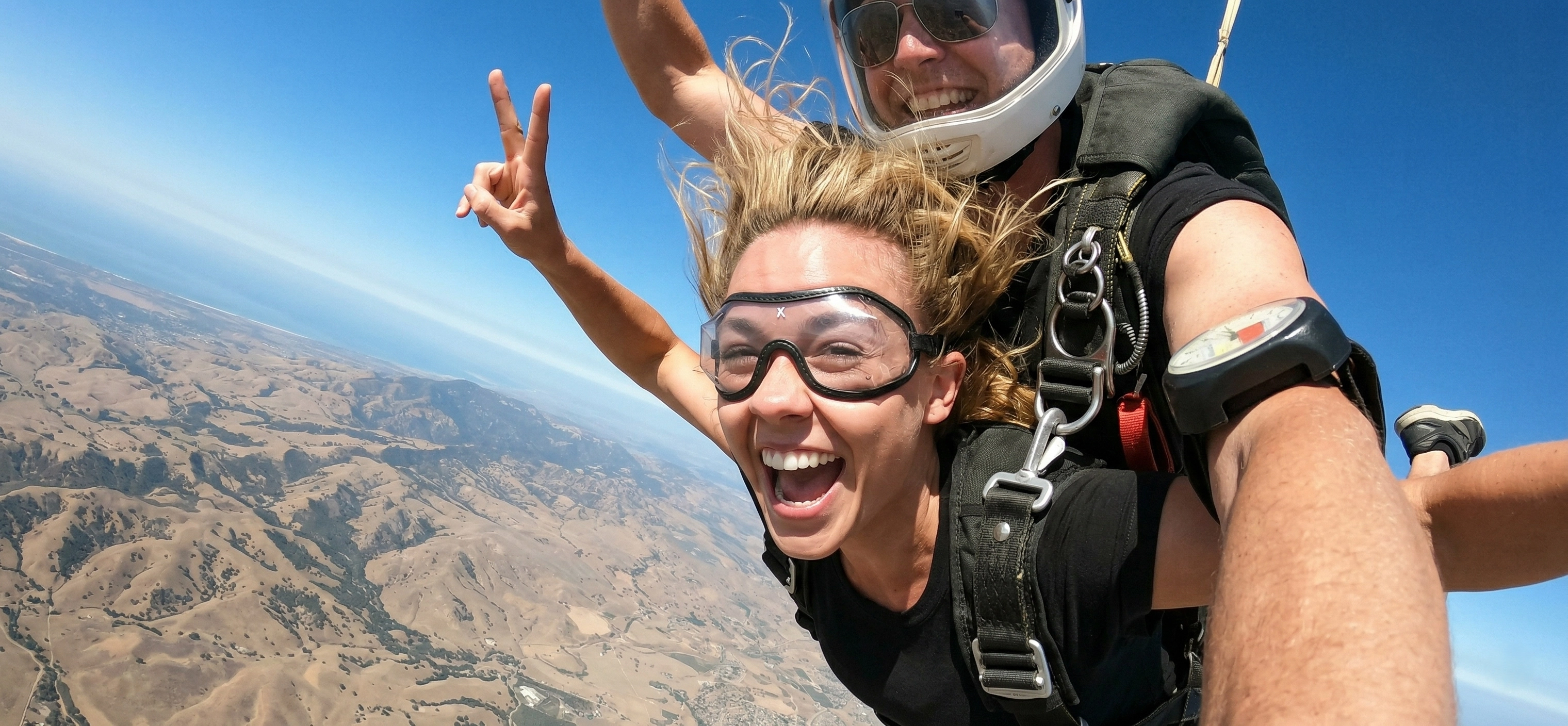 Yama&ccedil; paraş&uuml;t&uuml; i&ccedil;in performans odaklı Focus On g&ouml;zl&uuml;kleri